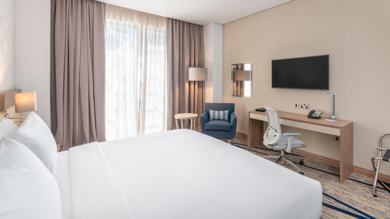 Holiday Inn & Suites Al Jubail By Ihg Al Fanatir Esterno foto