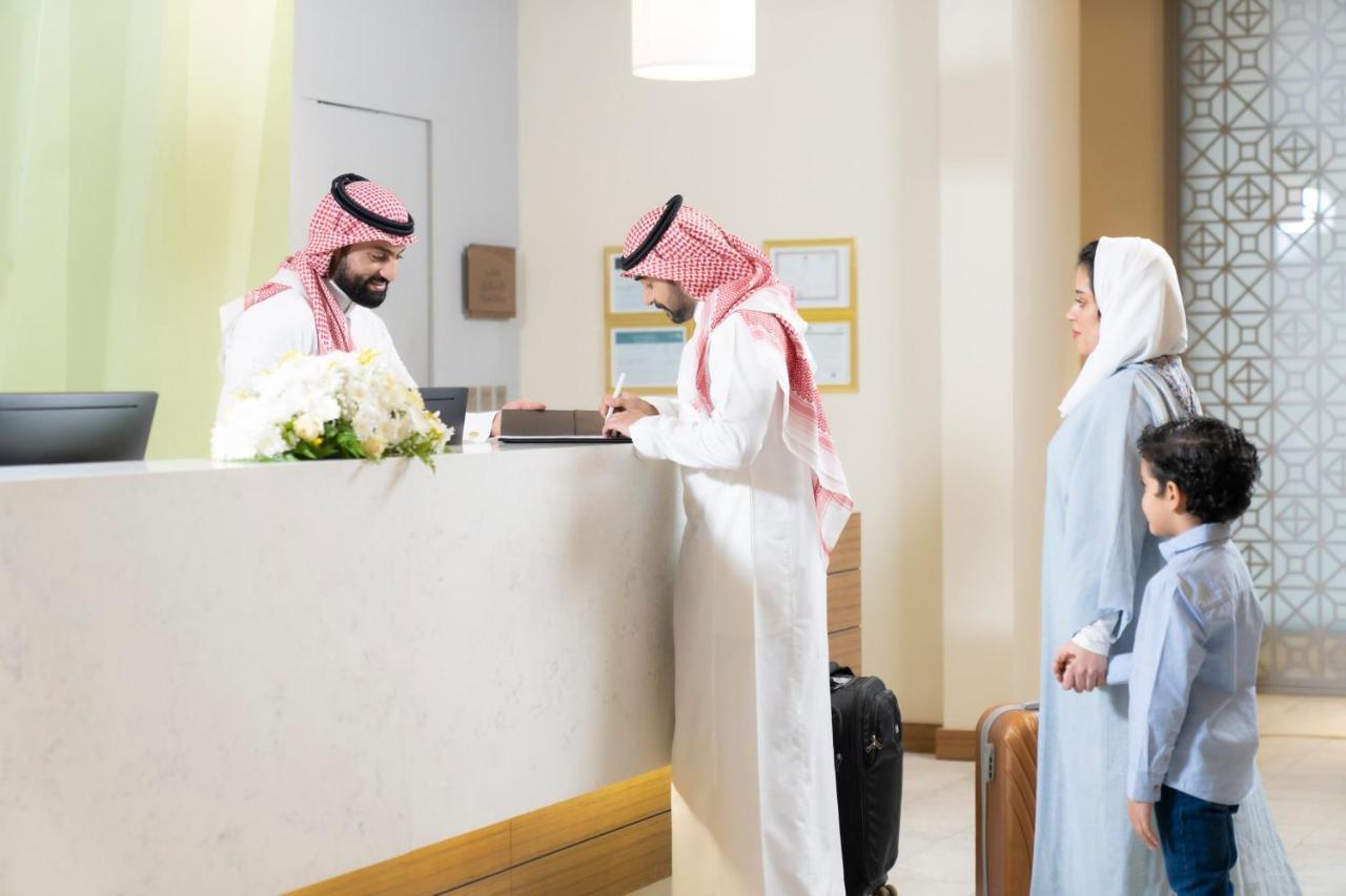 Holiday Inn & Suites Al Jubail By Ihg Al Fanatir Esterno foto